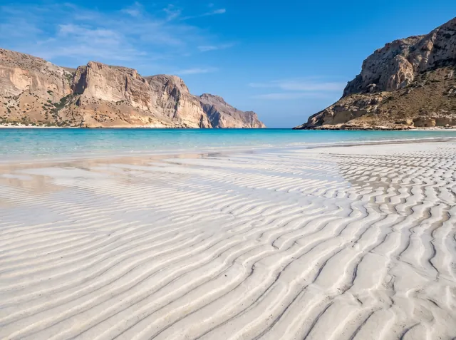 Shoab Beach, best wide-angle landscapes